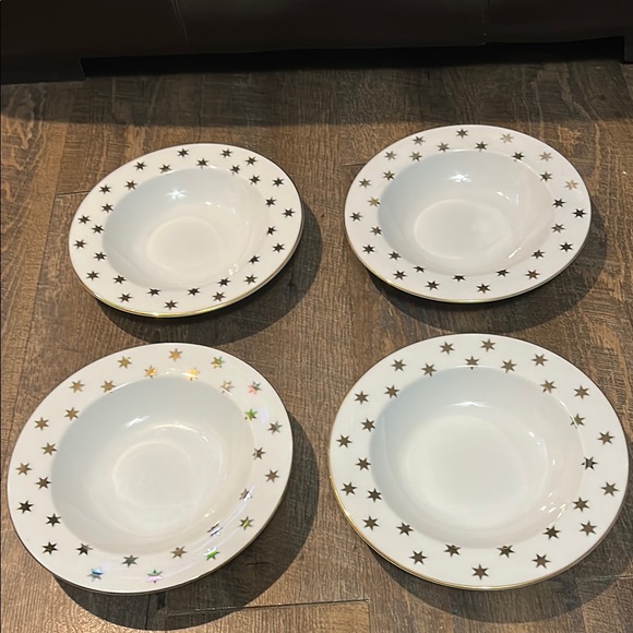 American Atelier 9" Fine China PARTY‎ TIME 6604 Soup Bowl w/Gold Stars Set of 4 - Picture 1 of 7